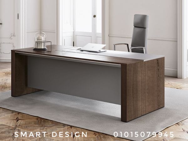 Modern Spanish MDF wood manager's desk,