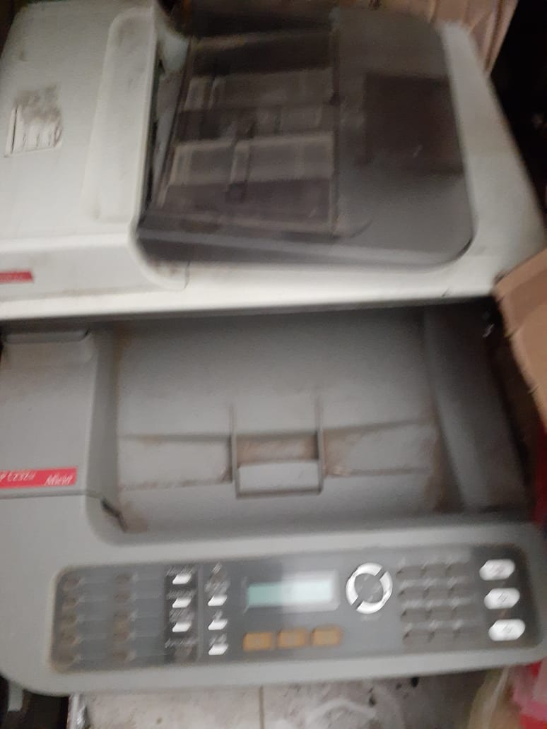 طابعة ليزر الوان