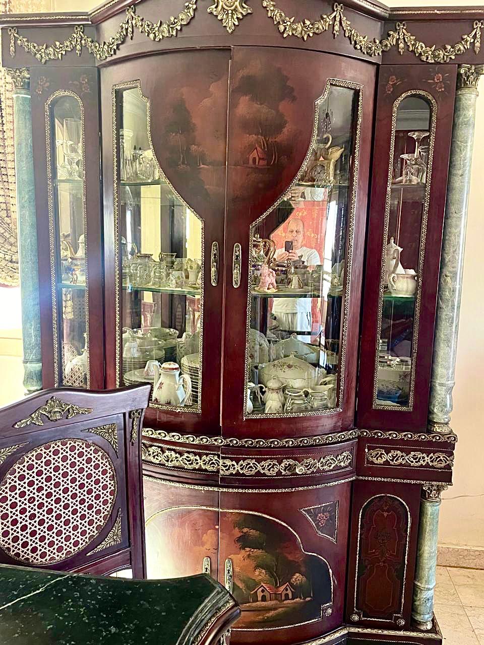 سفرة نحاس و رخام هندي انتيك