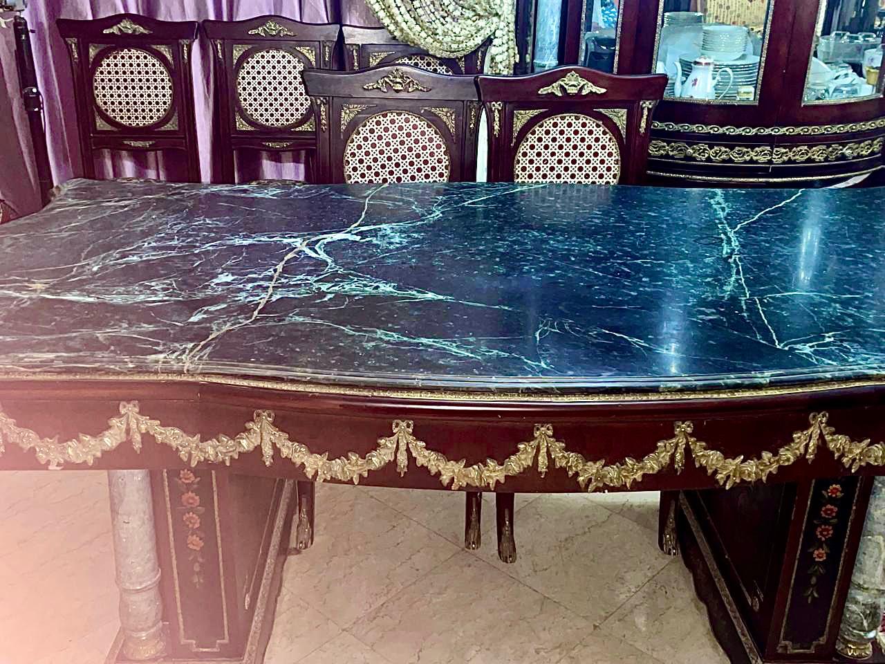 سفرة نحاس و رخام هندي انتيك