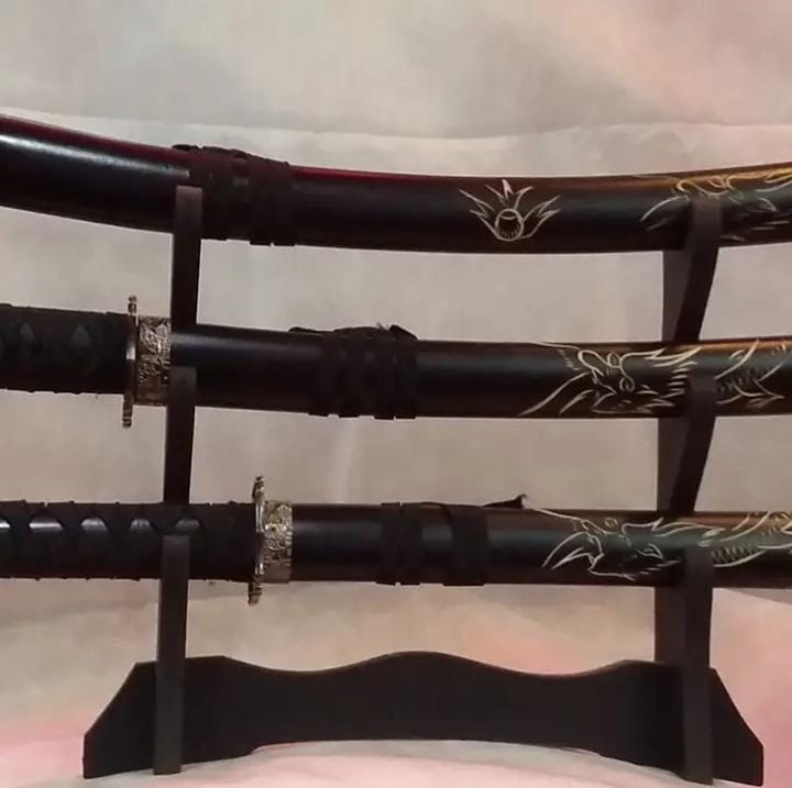 طقم سيوف ساموراي
