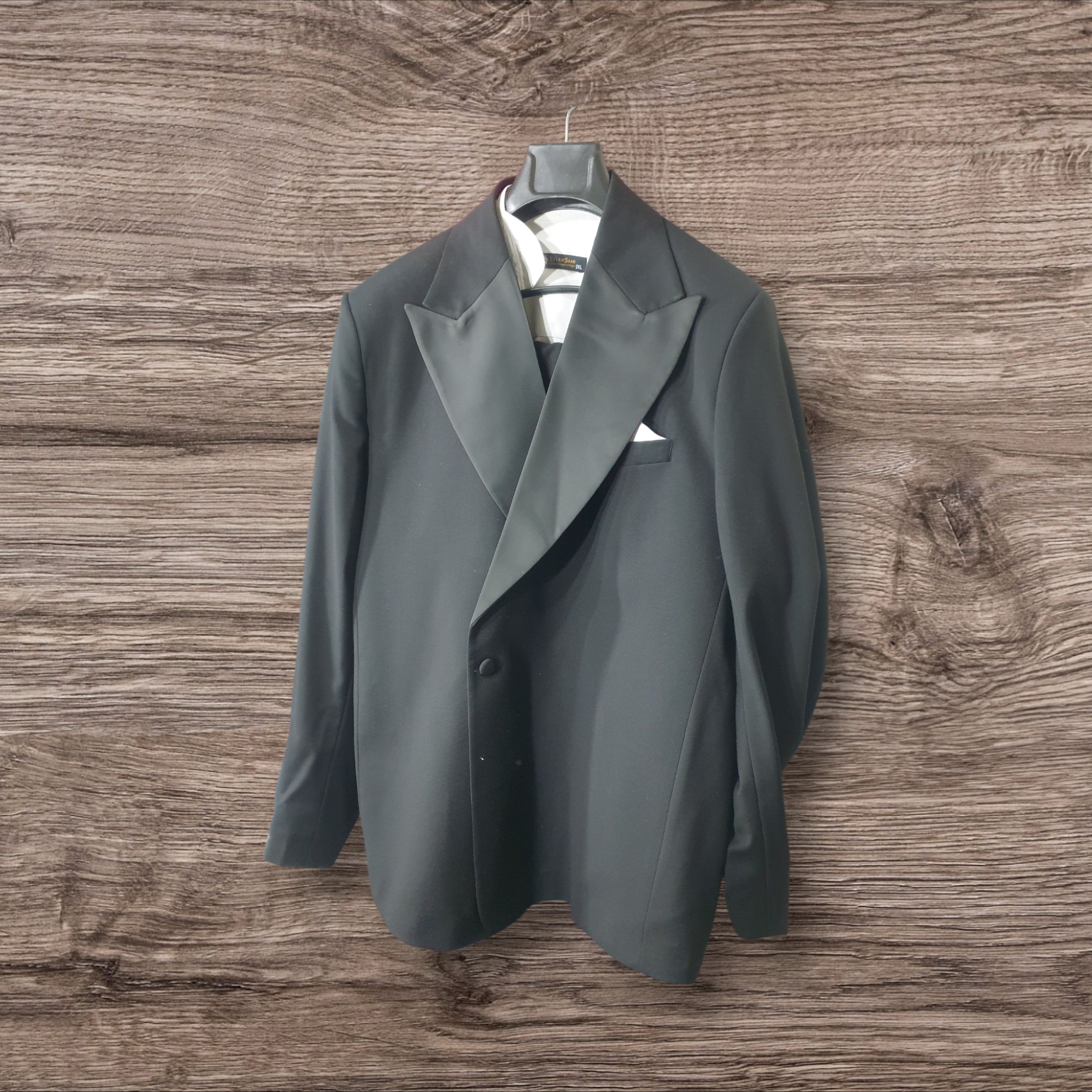 Suit