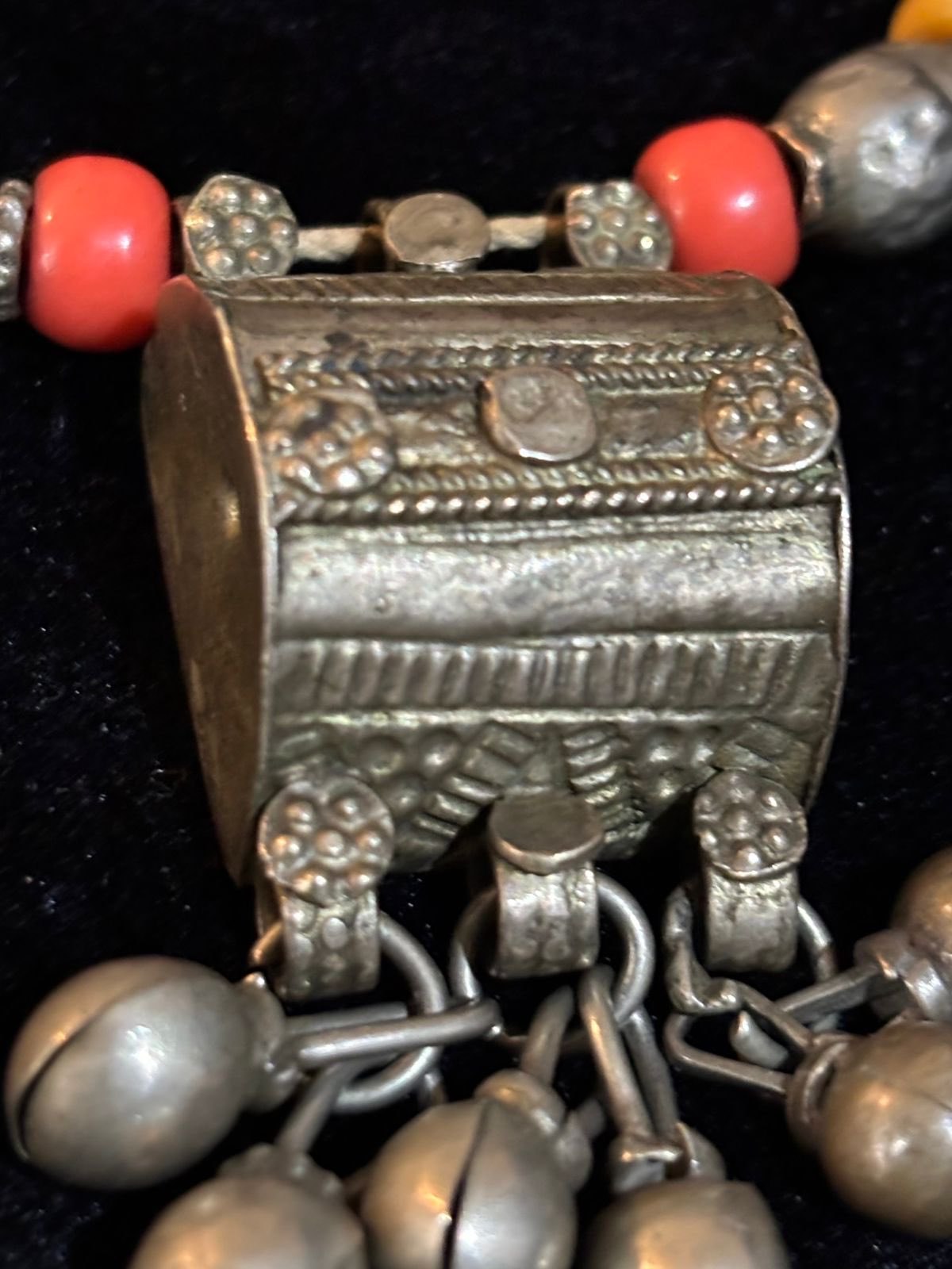 مساغ أثري نسائي مميز