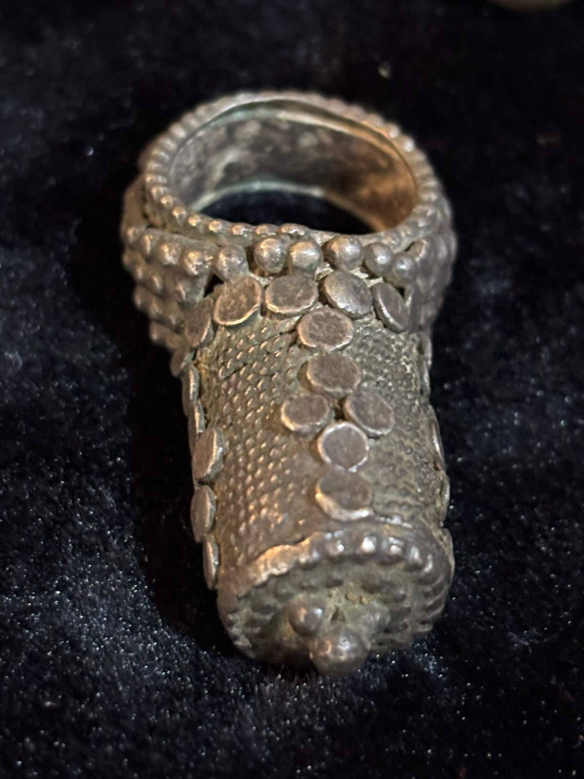 مساغ أثري نسائي مميز