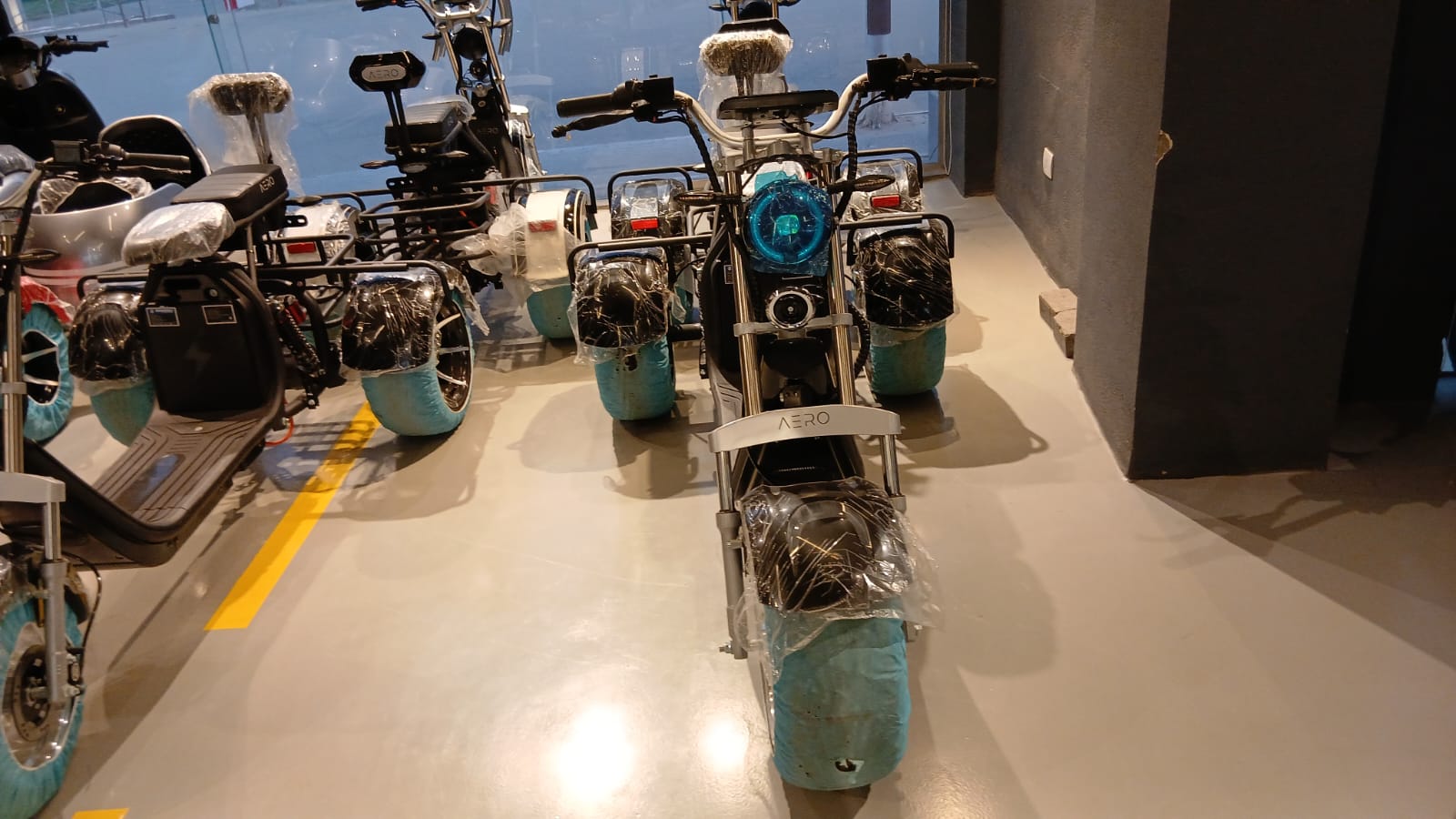 خليك مطمن مع أكتر اسكوتر كهربا أمان وثبات – Harley Aero