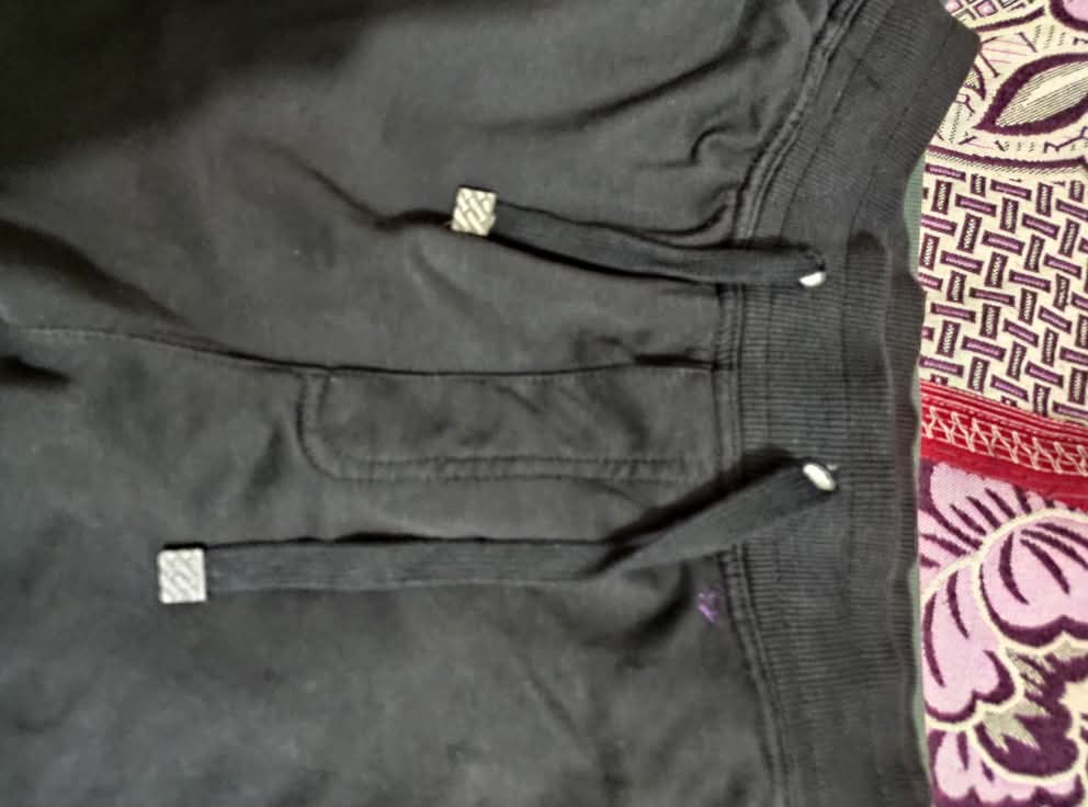 بناطيل ميلتون