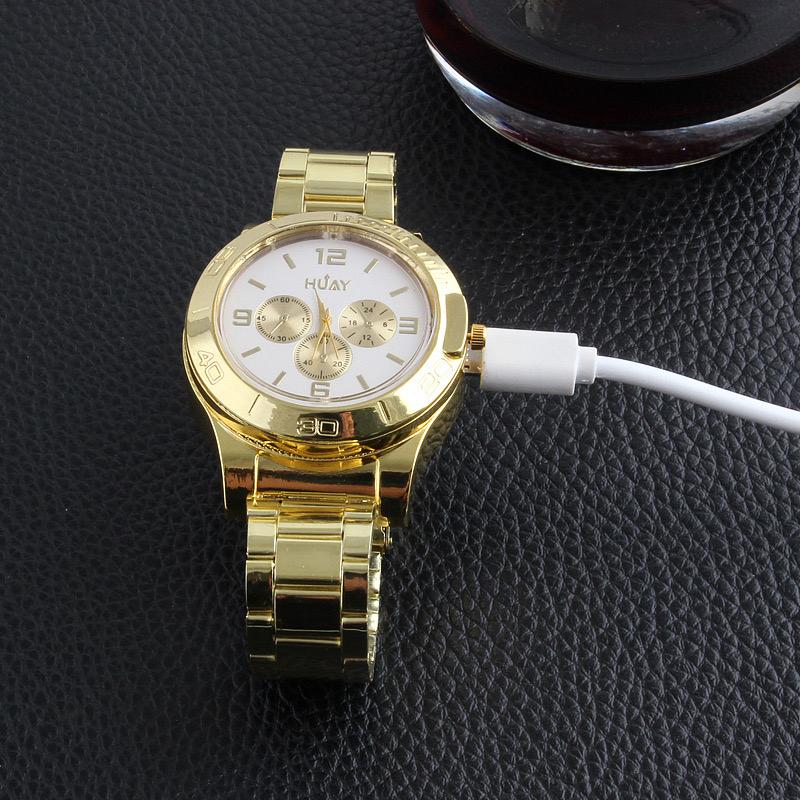 ساعة الولاعة الذهبية