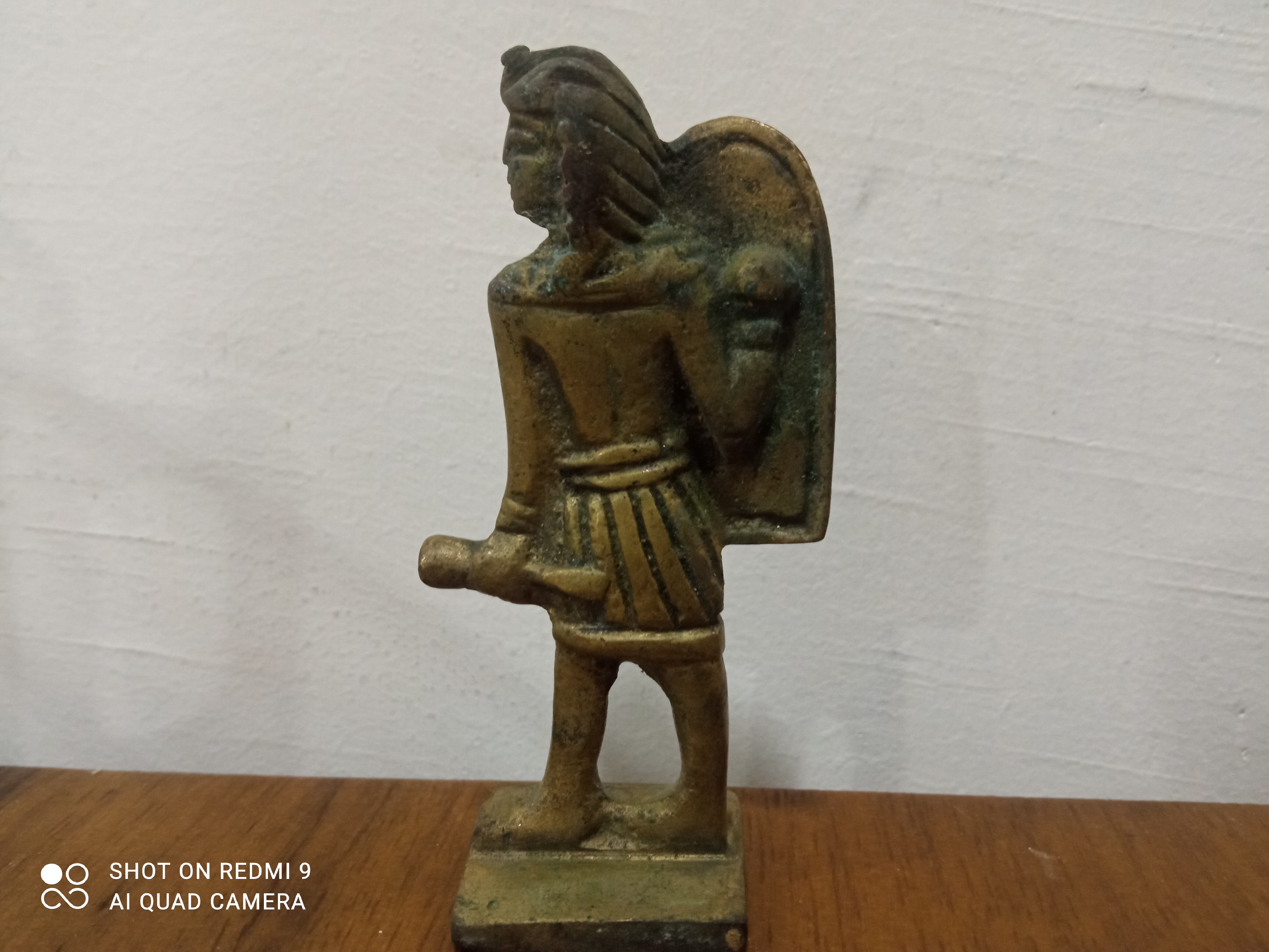 تمثال صغير الحجم