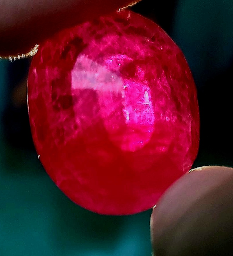 لهواة النوادر جوهره ياقوت اصلي الطبيعي ها