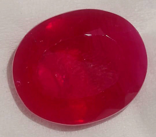 لهواة النوادر جوهره ياقوت اصلي الطبيعي ها