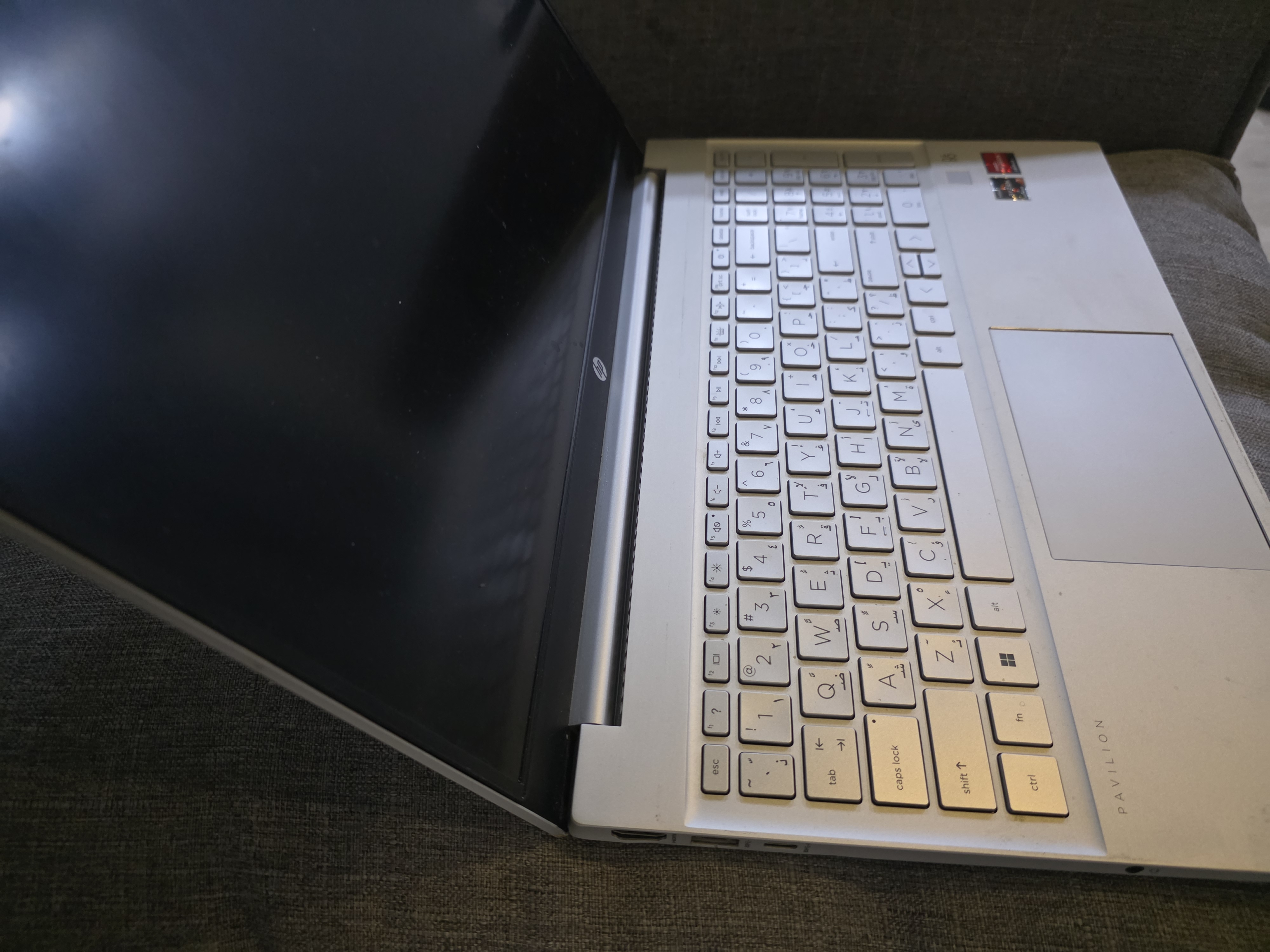 لابتوب HP Pavilion Ryzen 7 نظيف جداً