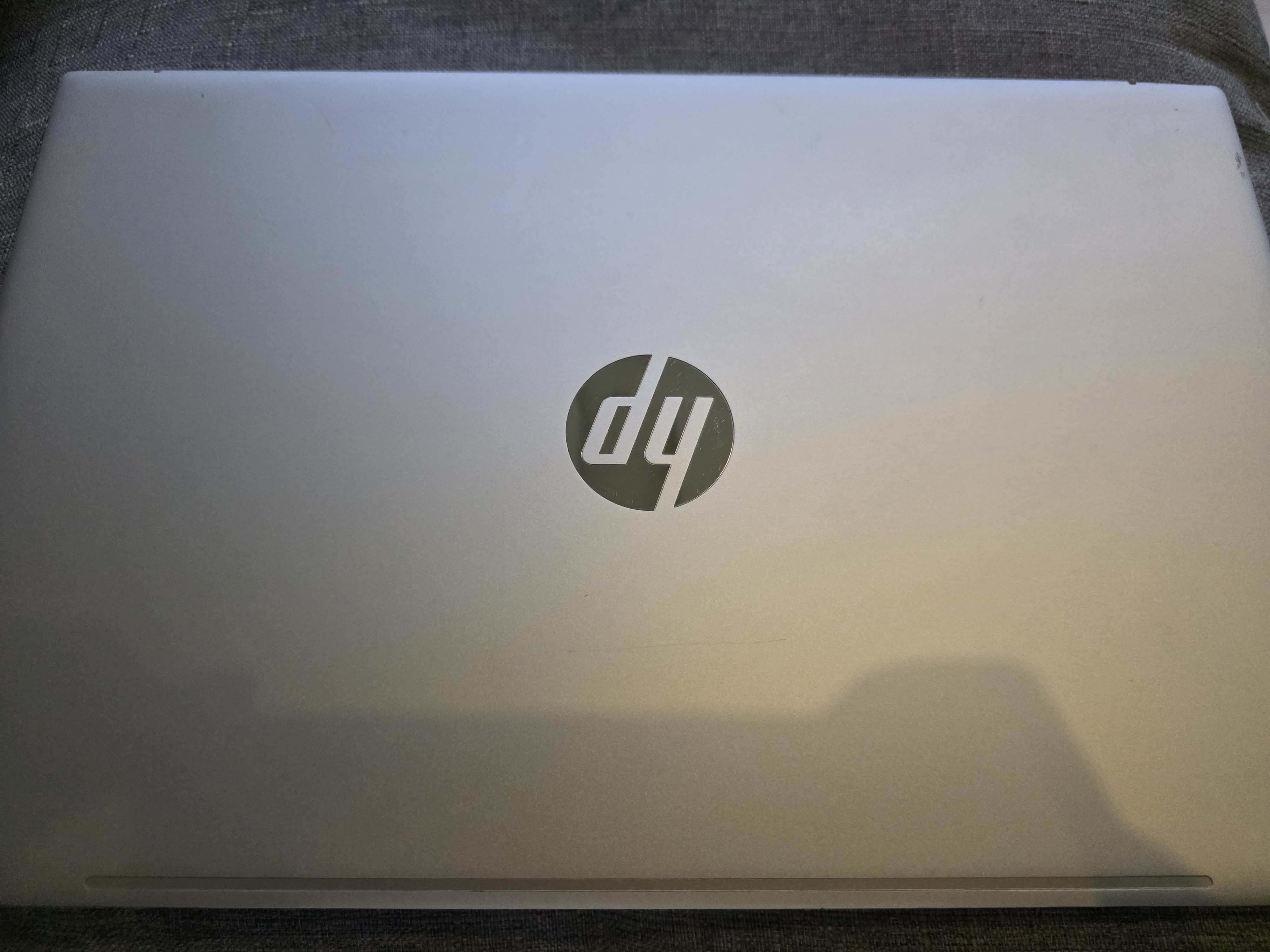 لابتوب HP Pavilion Ryzen 7 نظيف جداً