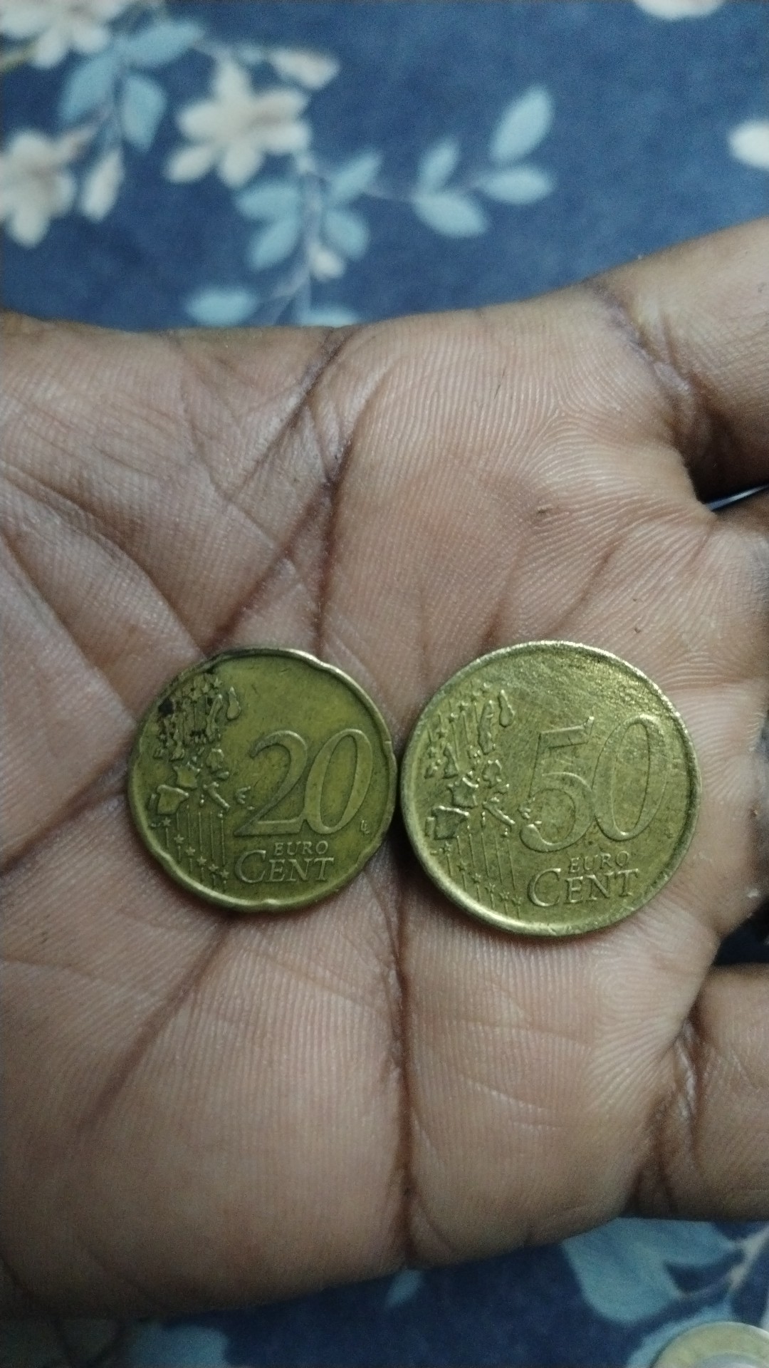 عملات اجنبيه وقديمه