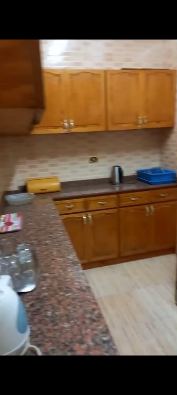 شقة للبيع الدقي العجوزة الكورنيش شاملة العفش بالتكييفات ٢٠٠ متر  متاح فيديو واتس