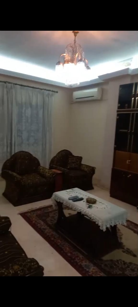 شقة للبيع الدقي العجوزة الكورنيش شاملة العفش بالتكييفات ٢٠٠ متر  متاح فيديو واتس