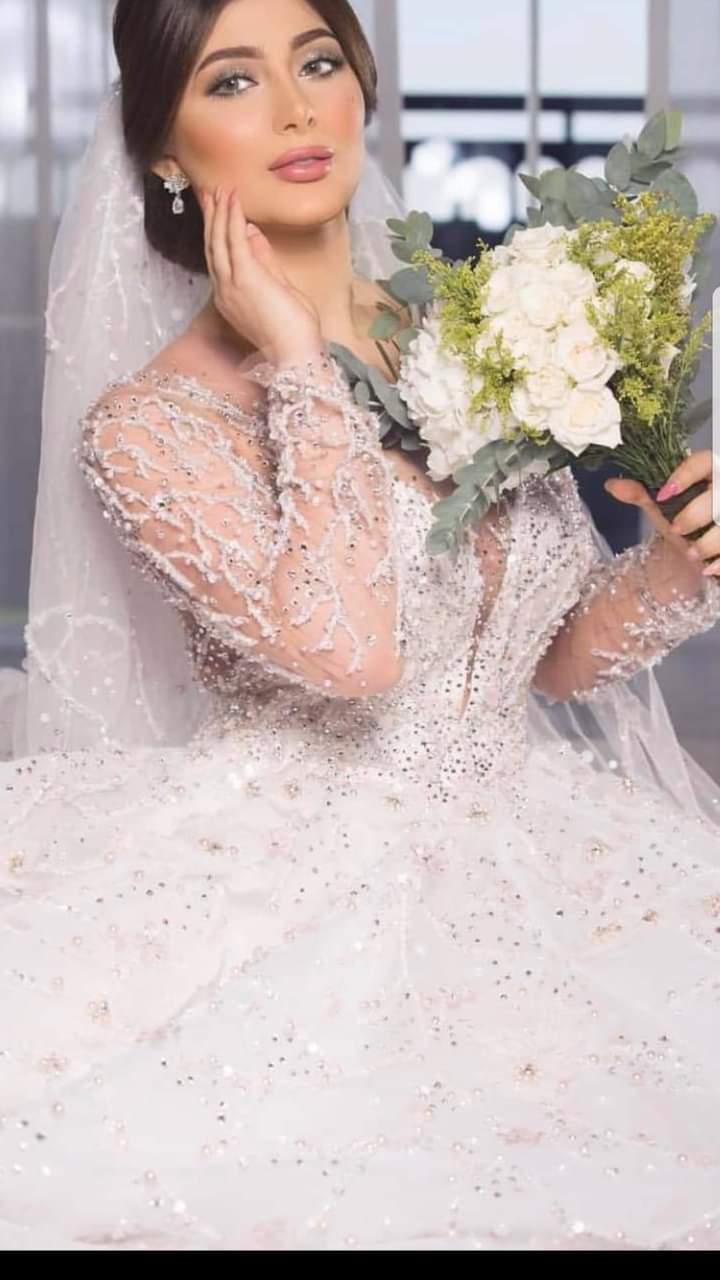 بدلات عرائس