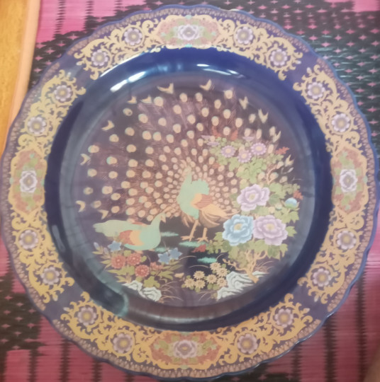 طبسيل طاوس الحر عمره ازيد من 30 سنة