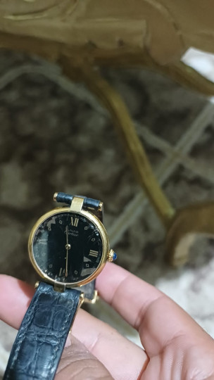 ساعه كاركتير