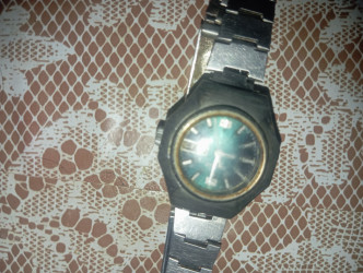 ساعه اليد نوعها citizen6600