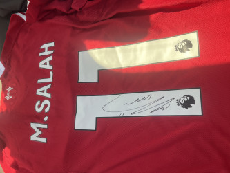 Clothes (Liverpool Players Edition Tshirt signed by MO.Salah)