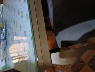 ترابيزة سفره كبيره بالزجاج للبيع بحالة الجديد