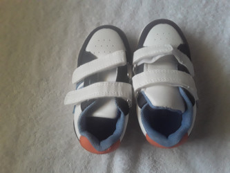 حذاء رياضي للاولاد