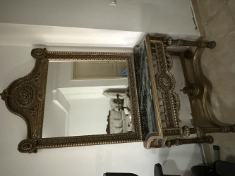 mirror stand , كونسول رائع