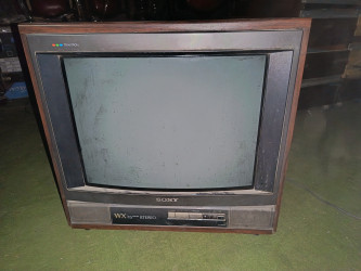Sony Trinitron WX